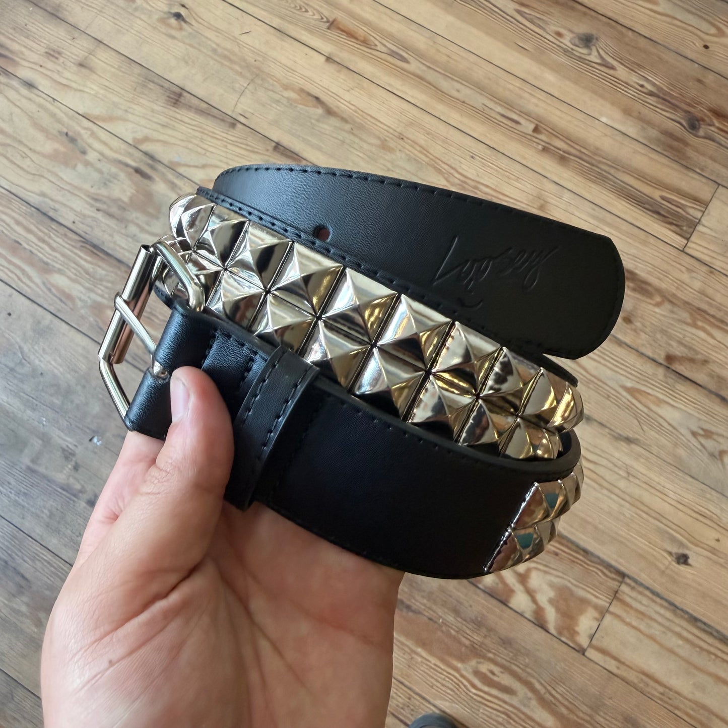 Loosey Black stud belt