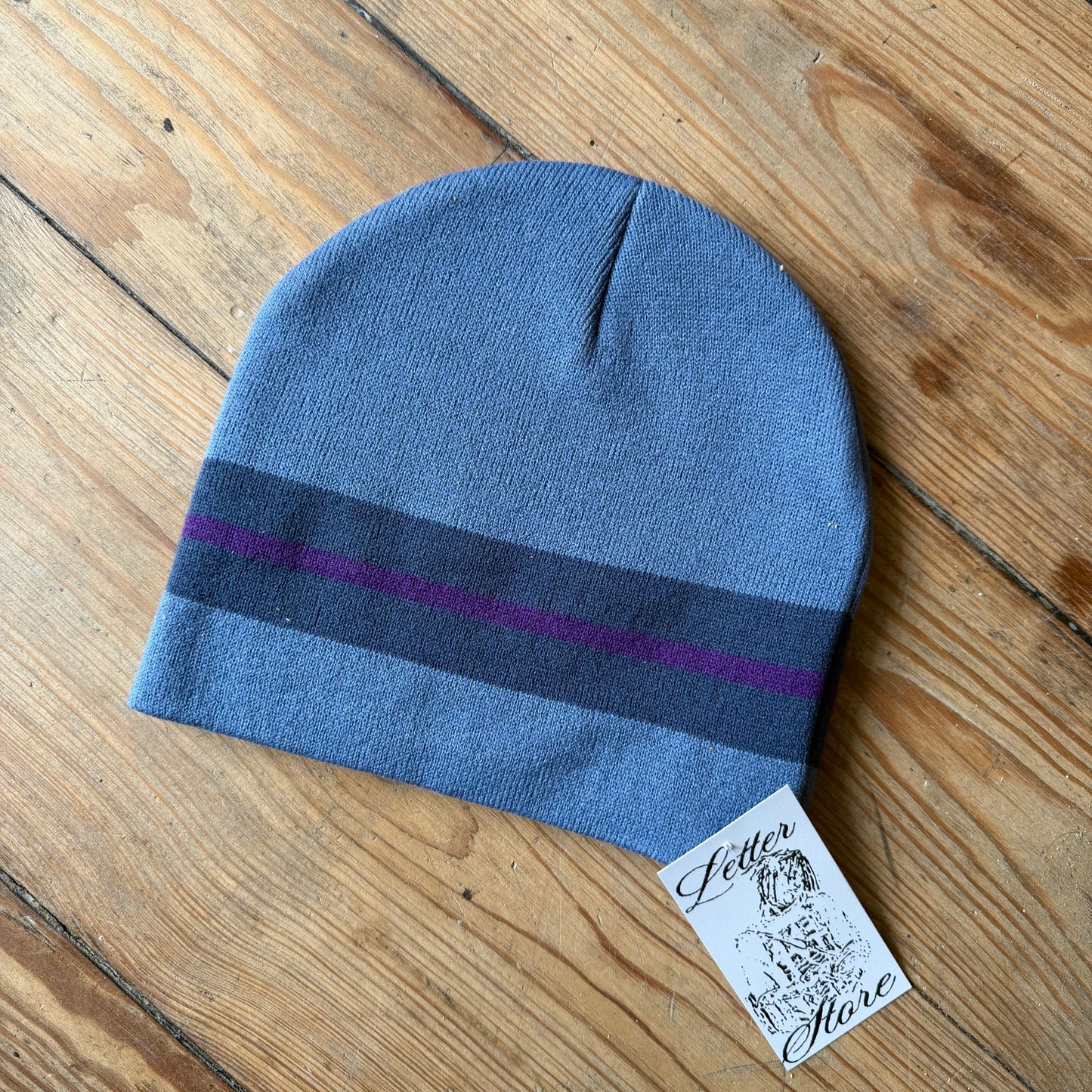 Late nite stars beanie