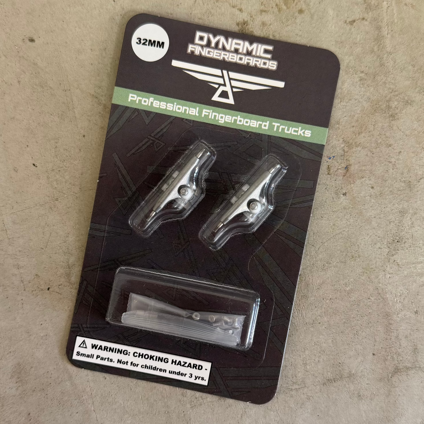 dynamic trucks raw 32mm (special edition)