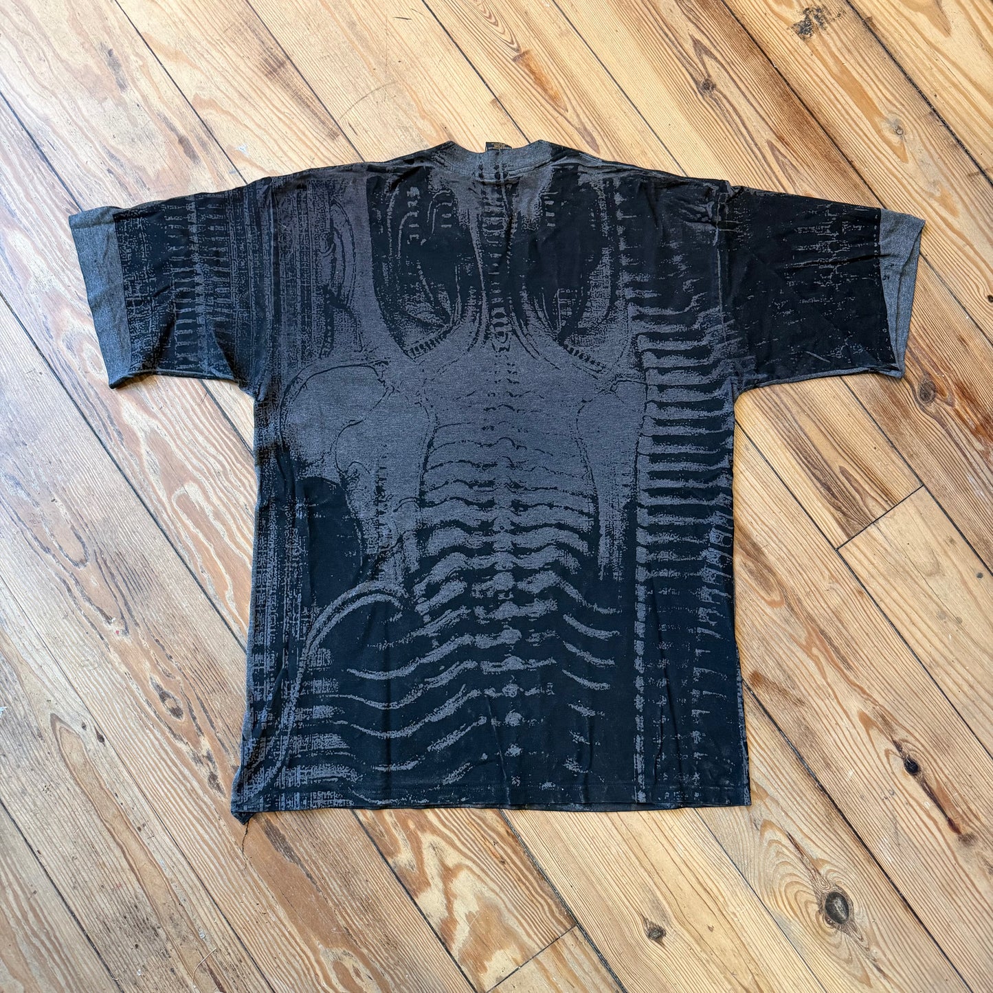 Ogir.ism Tee Large