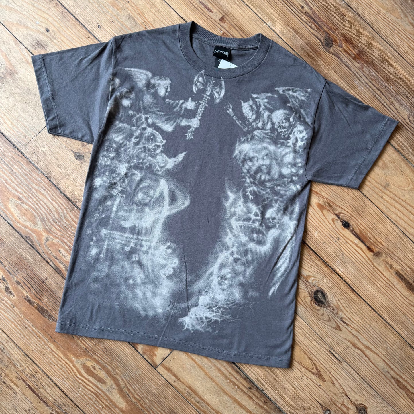 Letter airbrush tee grey