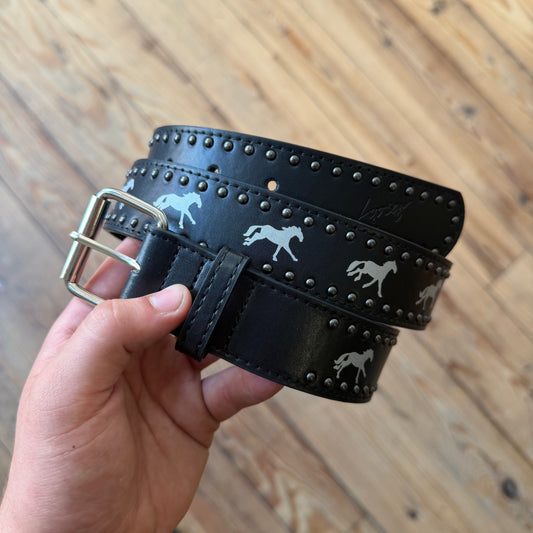Loosey Black horse belt