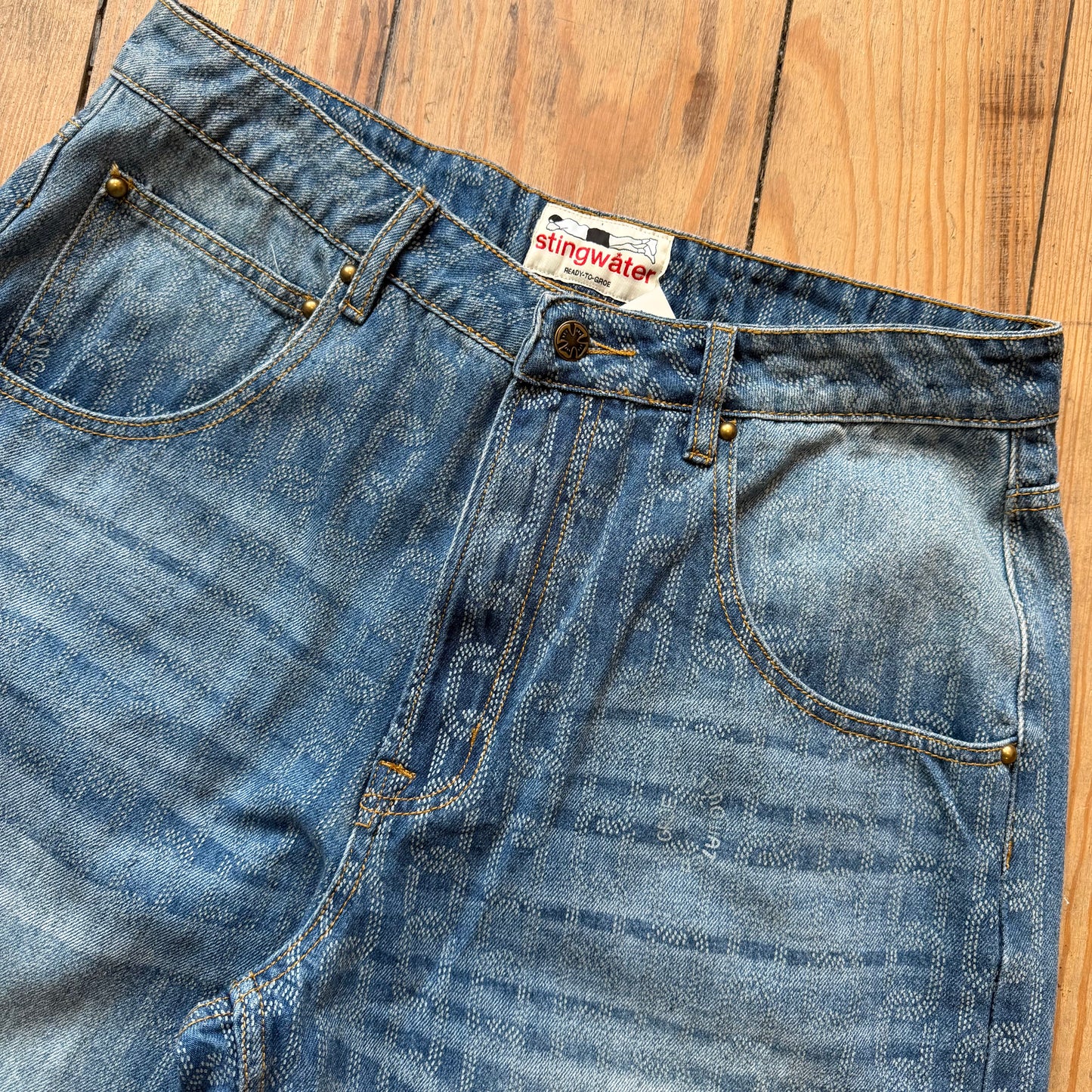 Stingwater chain pants