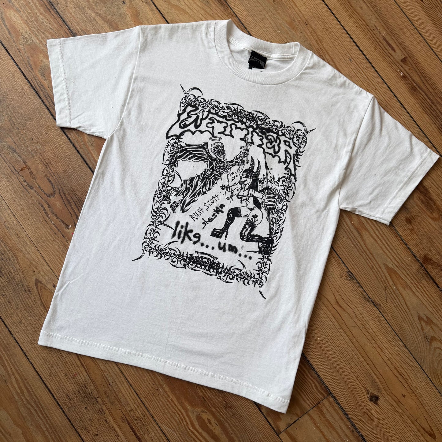 Rust ganged x Sheskin art show tee