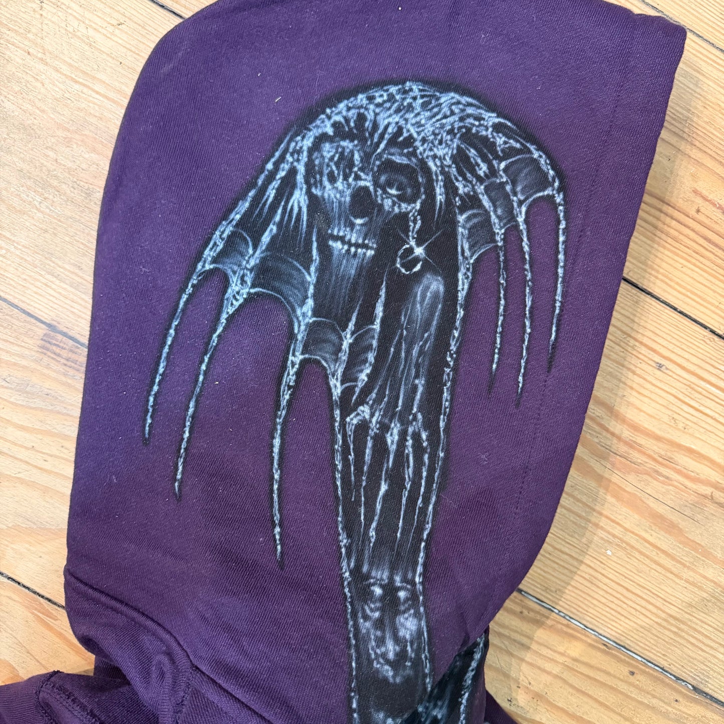 @Narut_anddo airbrushed hoodie