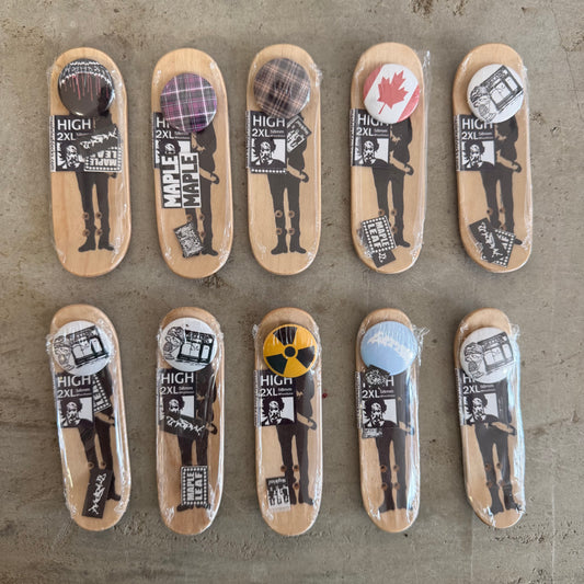 Maple Leaf Plaid Deck