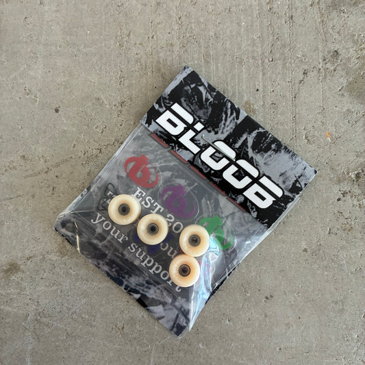 bloob 89s off-white