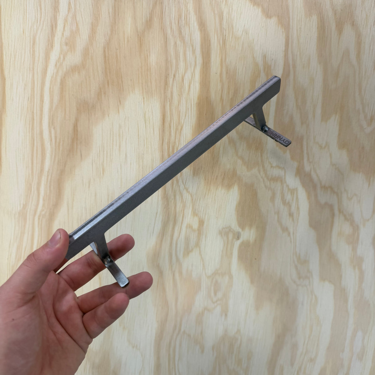 Dynamic Low-Square Flatbar - Raw