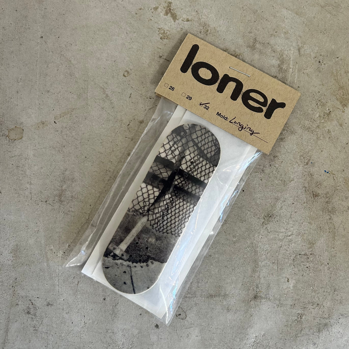 Loner Chain Fence Deck