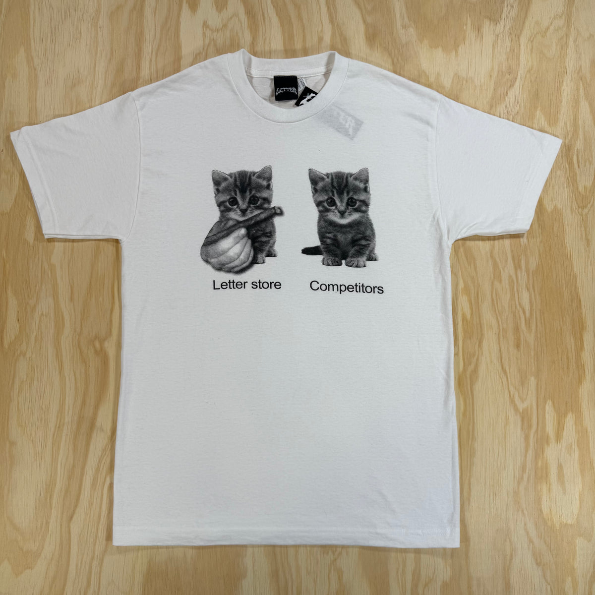 letter cat white tee