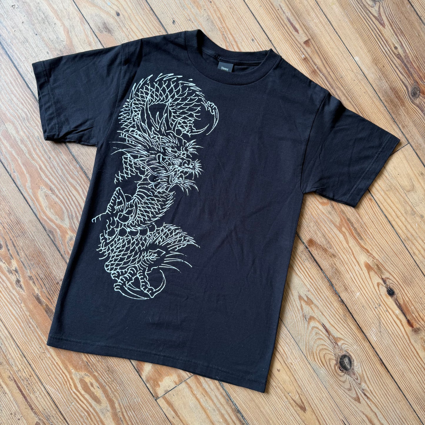 4dark tee